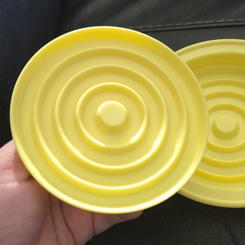 Vtg Robinson’s Burger Press Meat Tastee Rings Foley Alabama USA Yellow gallery