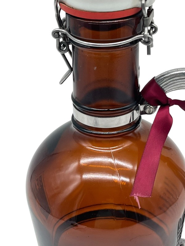 Beamer's 25 American Burger House 2L Amber Glass Growler Swing Top Metal Handle gallery