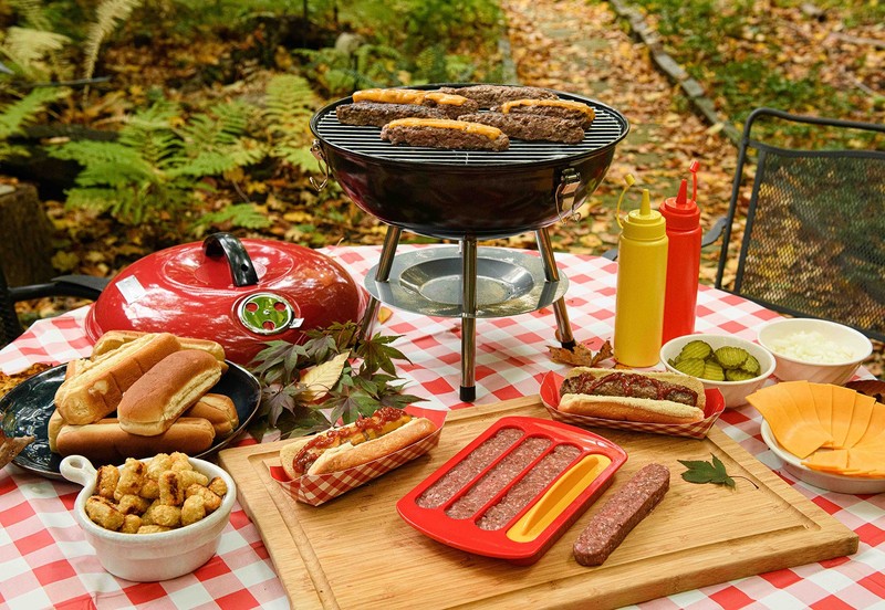 Mobi Hot Dog Shaped Hamburger Mold gallery