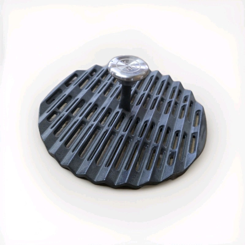 BRAND NEW Kitchen HQ 9" Cast Iron Grill Press and smash burger maker gallery