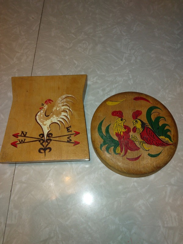 Vintage Hamburger Presses (2) Japanese Hinged Wood Roosters Chicken Farm Kitchen gallery
