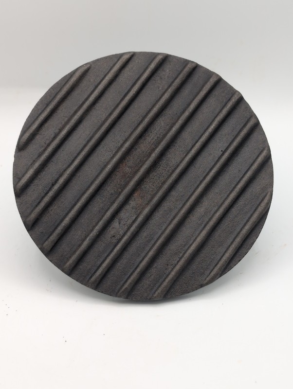 Cast Iron Burger Press, 7" round Heavy-Duty Cast Iron Smash Bacon Press Meat gallery