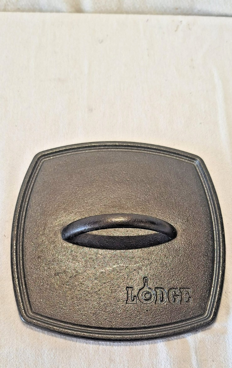 Lodge 8"x8" Square Panini Press gallery