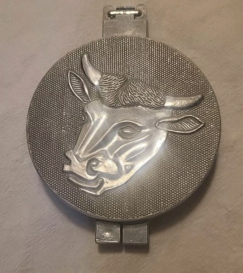Vintage Aluminum Hamburger Patty Press, Cow Embossed Design