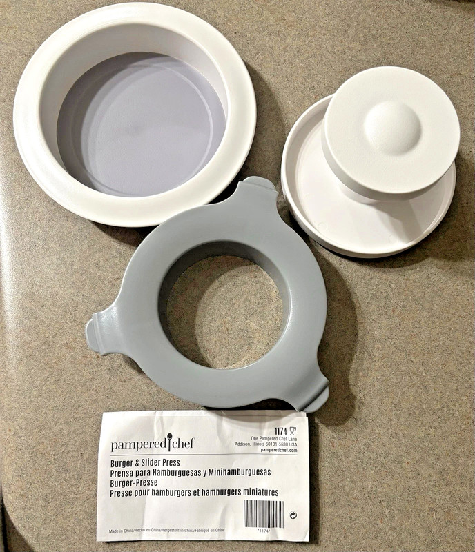 Pampered Chef Burger & Slider Press #1174 New in Package Burgers - Slider Grill gallery