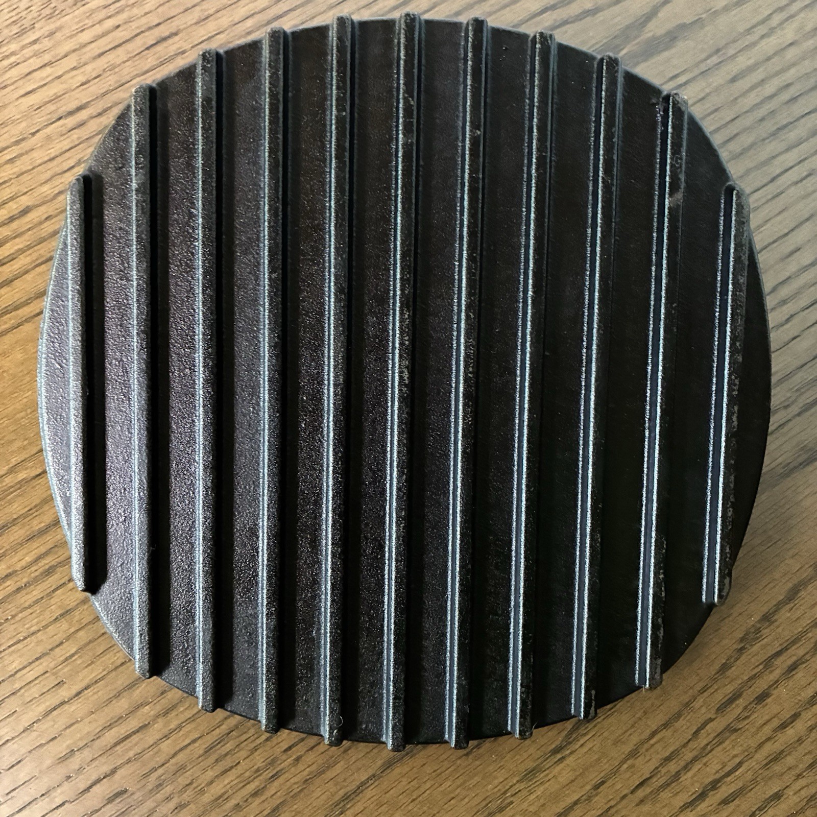 Pampered Chef Cast Iron Grill Griddle Burger Press Round 8" 8.5" Item# 2875 gallery