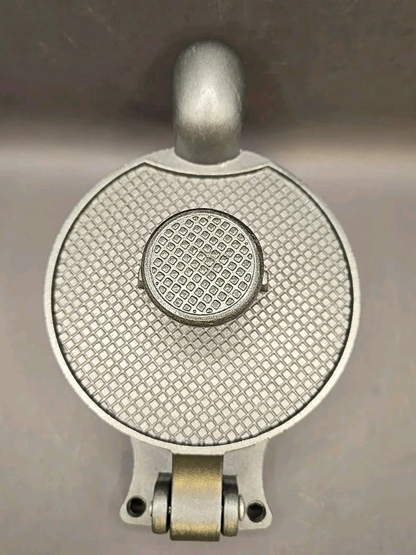 Single BURGER PRESS Made of Non-Stick Metal Adjustable Thickness 4.5" Diameter gallery