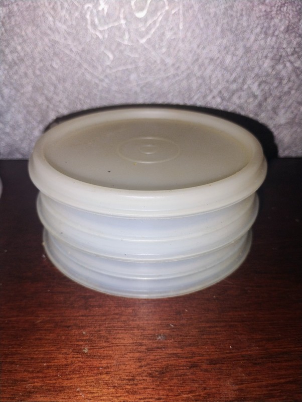 Vintage Tupperware Hamburger Press Lot #1926 Pink Handle 5 Keepers lid + 2 sm gallery
