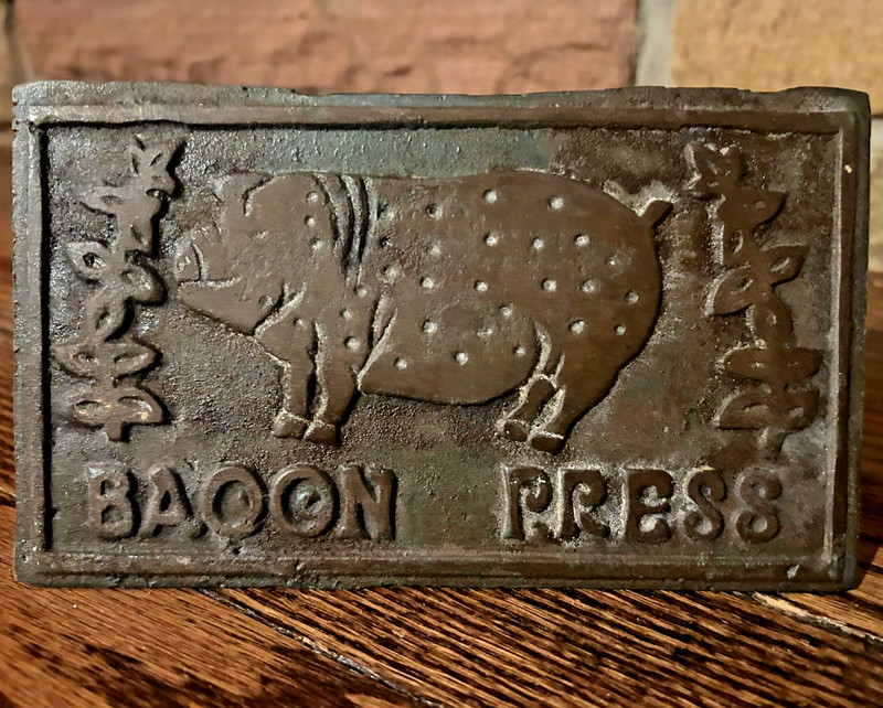 Bacon Press Excellent Condition New Never Used Approximately 7"x4" gallery