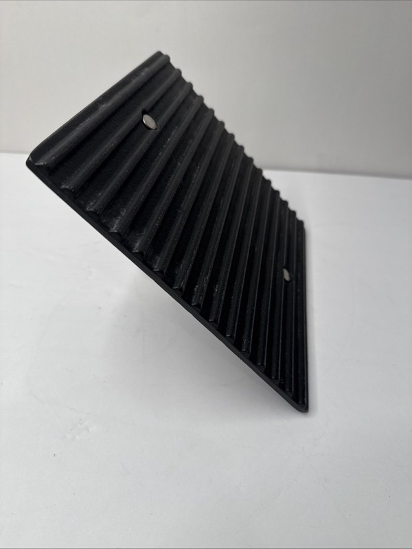 Pampered Chef Cast Iron Grill Press #2875 8.5 X 8.5 Burgers Or Bacon gallery