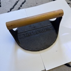 1979 Taylor & NG’s Bull Press Iron With Handle Hamburger Press