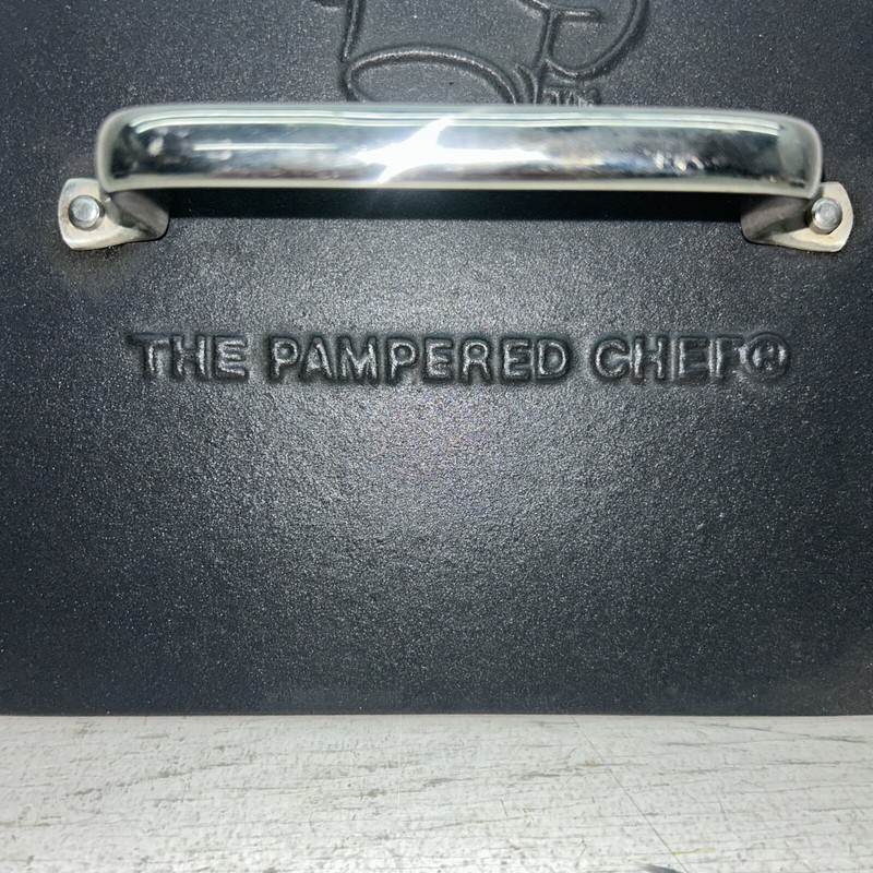 Pampered Chef Grill Press Cast Iron #2875 gallery