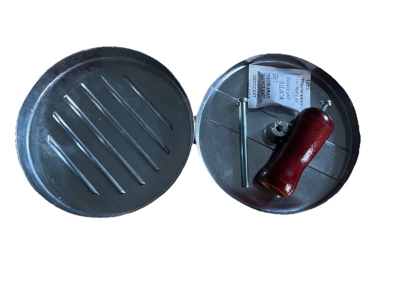 Nonstick Cast Aluminum Burger Press with Wood Handle 4.5” Patty Maker New gallery