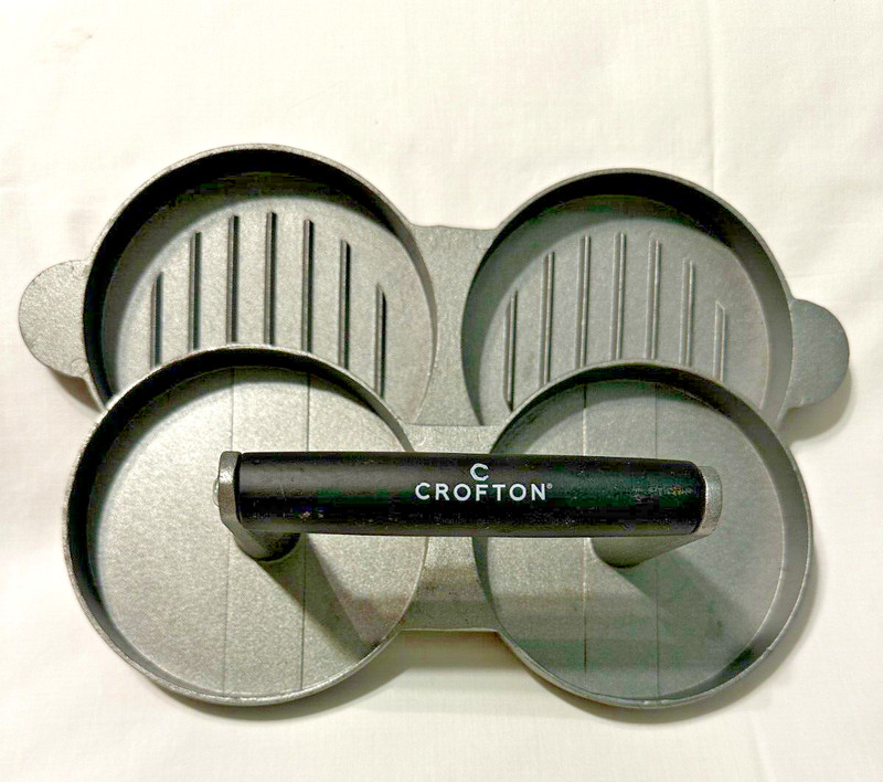 Crofton Non-Stick Hamburger Press, Heavy Duty Cast Aluminum Slightly Used #2142 gallery