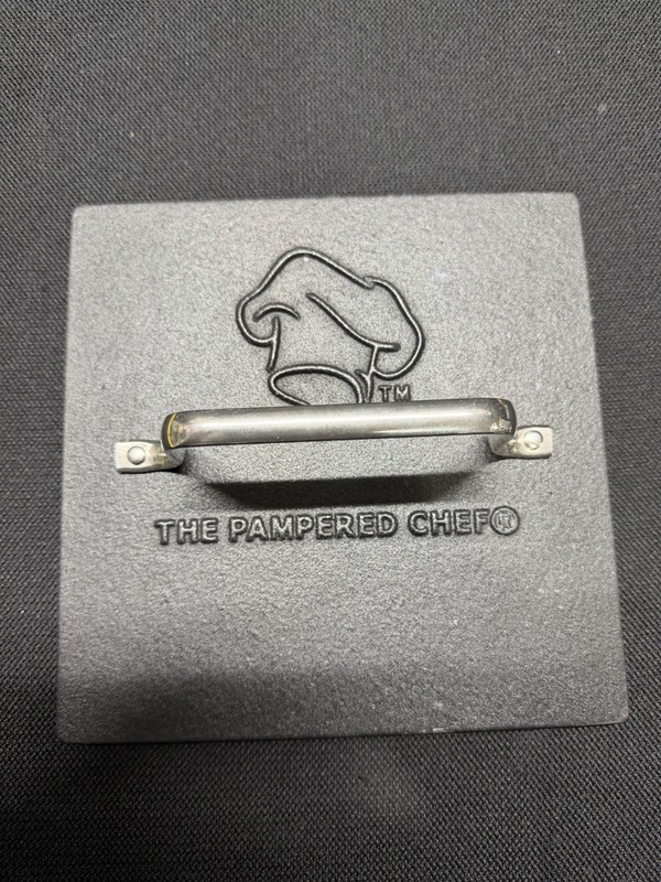 Pampered Chef CAST IRON GRILL PRESS 8.5" Square Hamburgers Bacon gallery