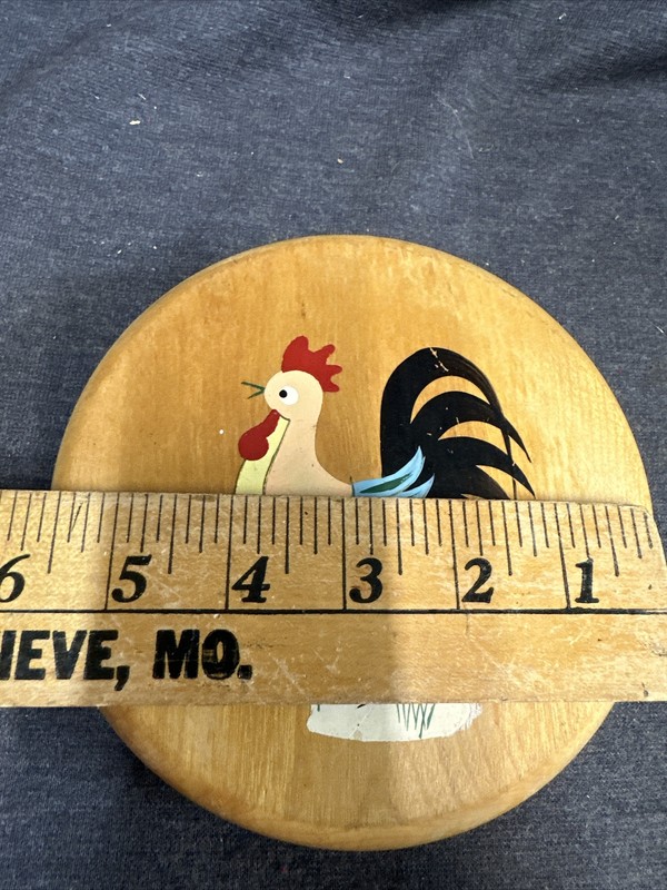Vintage MCM Hamburger Press Wood Painted Rooster Good Condition 5.5” Diameter gallery