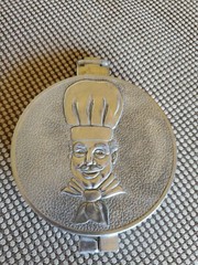 Vintage 1950s Hamburger Press Aluminum Ground Meat Burger Slider Embossed Chef