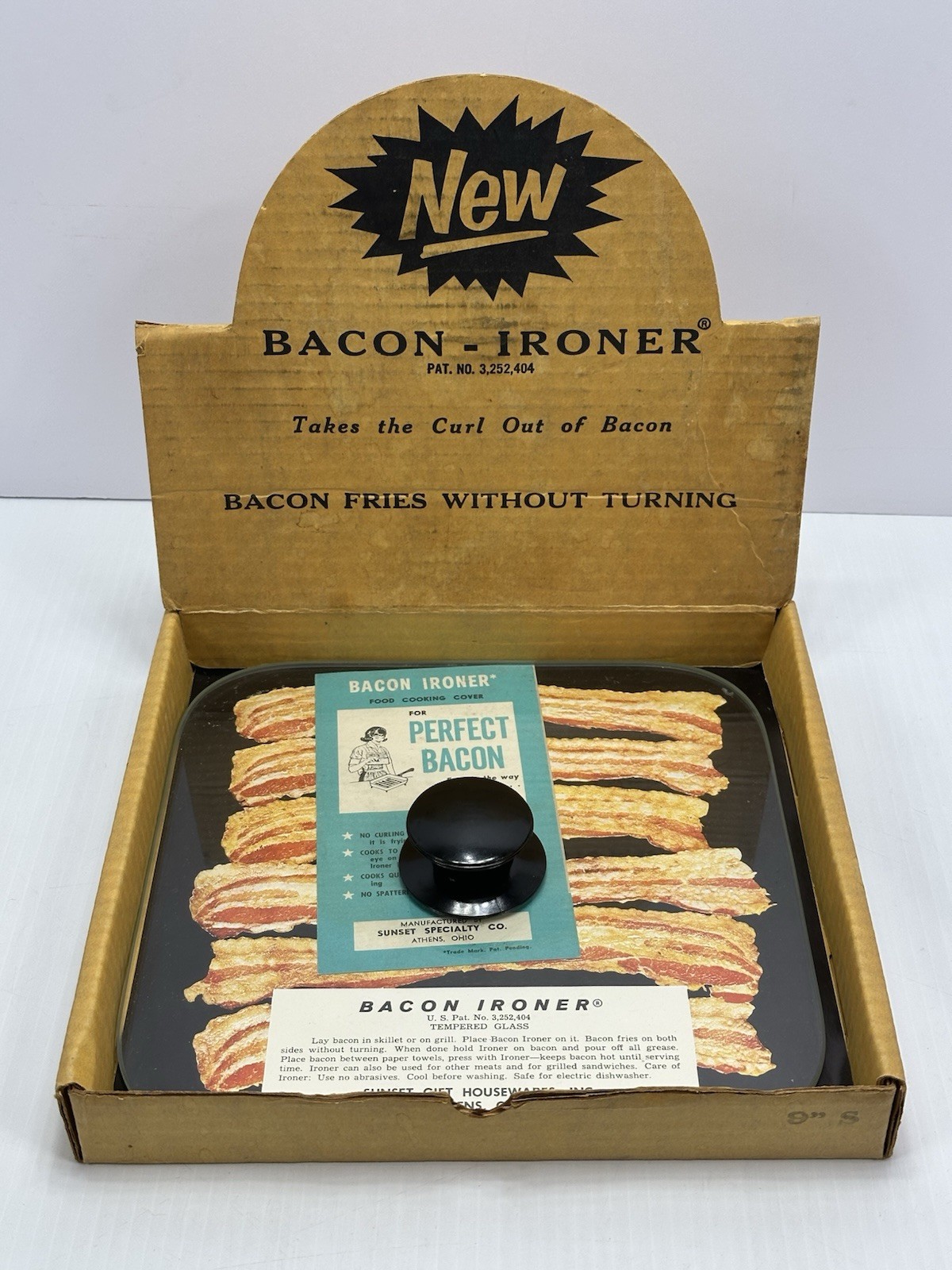Vintage Bacon Ironer 9" Square Tempered Glass Sunset Specialty Co USA Press NIB gallery