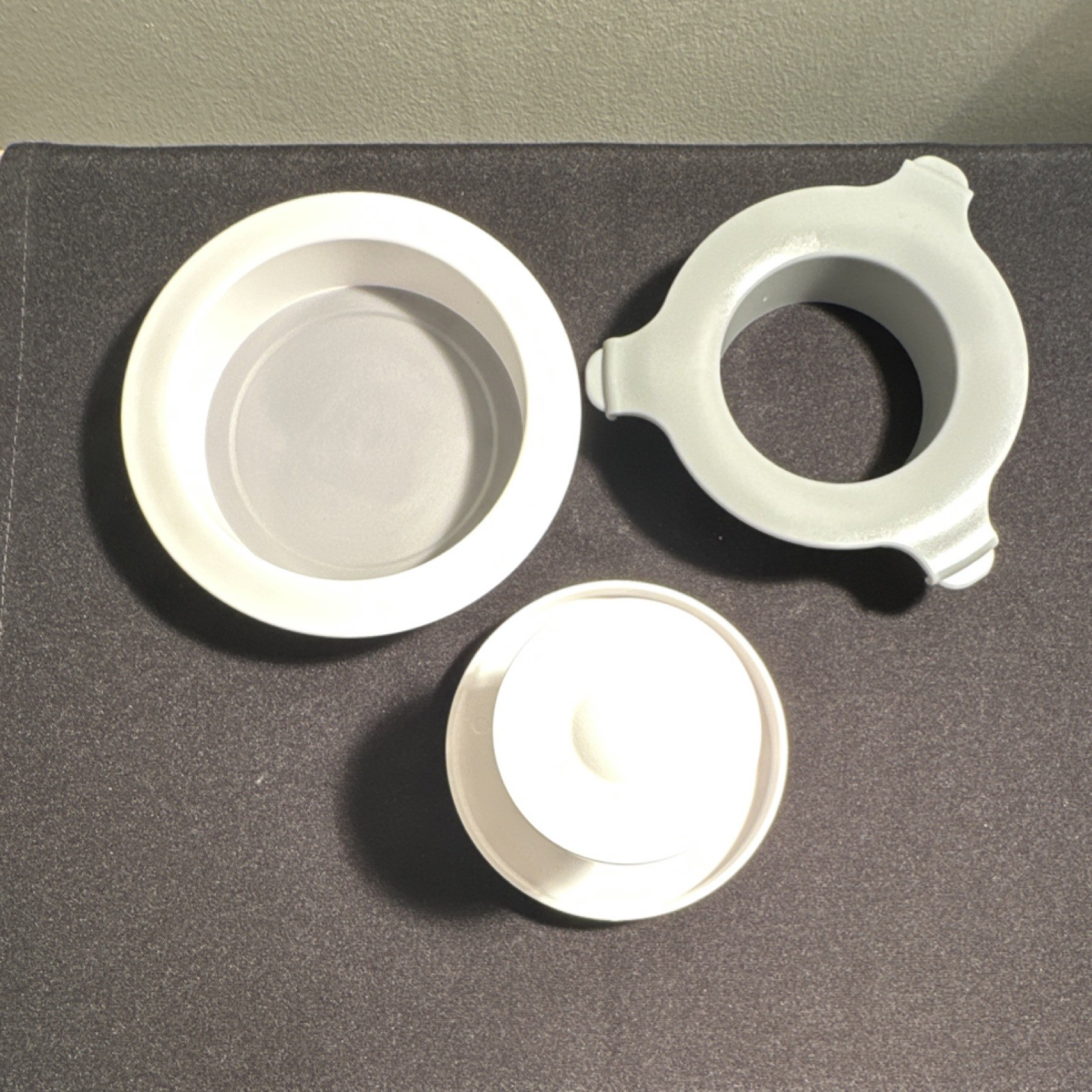 Pampered Chef Stuffed Burger Press Dishwasher Safe White Gray Plastic Medium gallery