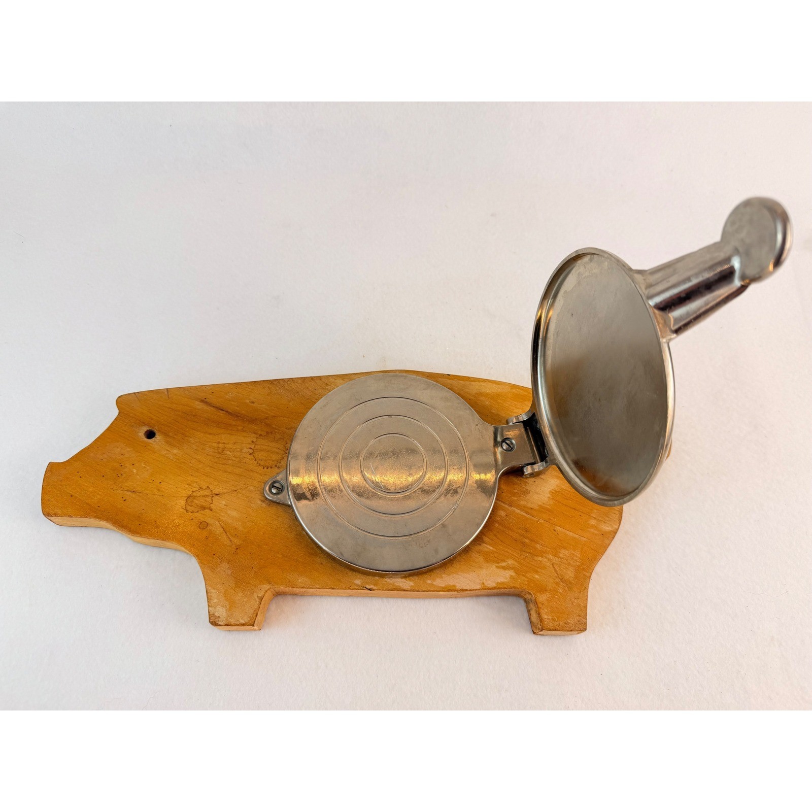 Vintage Pig Shaped Wooden Hamburger Patty Press Manual Metal Burger Maker Retro gallery