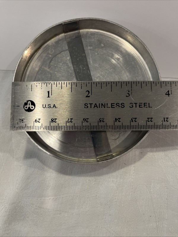 Vintage 1960s Heuck Burger Press Metal CIN'TI 20.0. US Pat D191367 USA EUC gallery