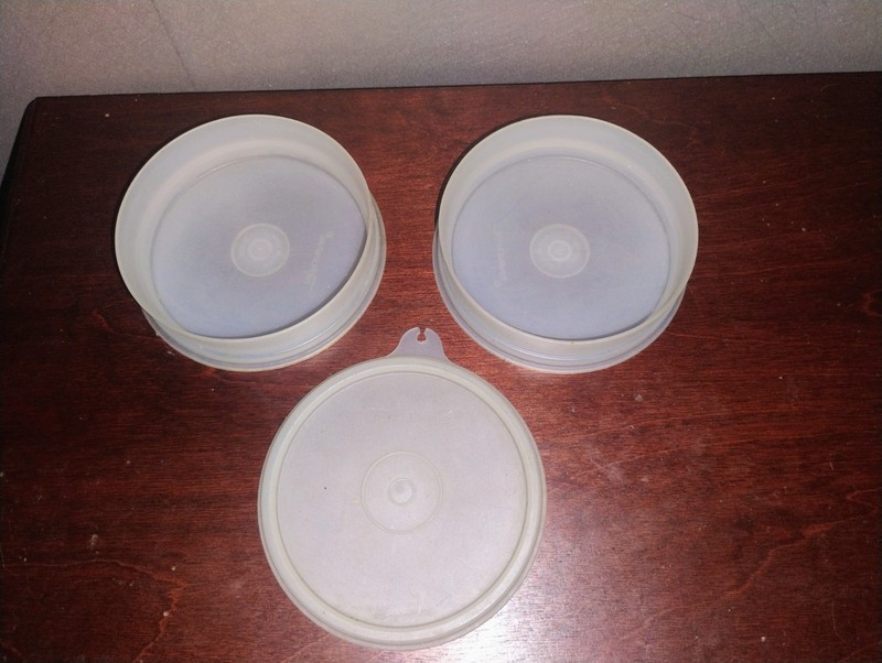 Vintage Tupperware Hamburger Press Lot #1926 Pink Handle 5 Keepers lid + 2 sm gallery