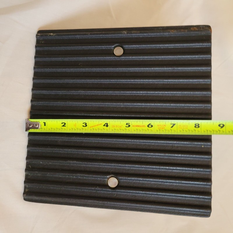 Pampered Chef Grill Press Heavy Cast Iron Bacon Grill Press 8.5" Square gallery