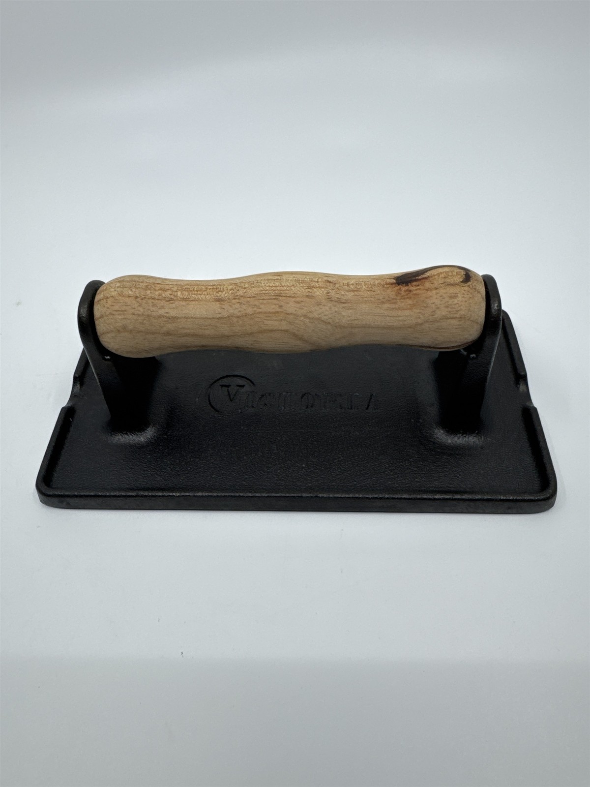 Black Victoria Cast Iron Panini Press, Burger Press, Bacon Press Wooden Handle gallery