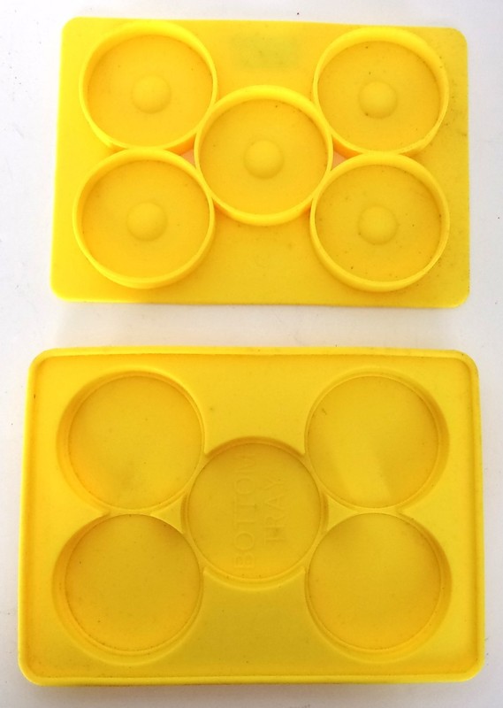 Camping Lot 5-in-1 Silicone Burger Presses w/Hotdog Holder & Condiment Bottles gallery