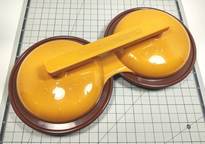 Charcoal Companion Hamburger Patty Press Mold (Makes 2 Patties) 2005. gallery