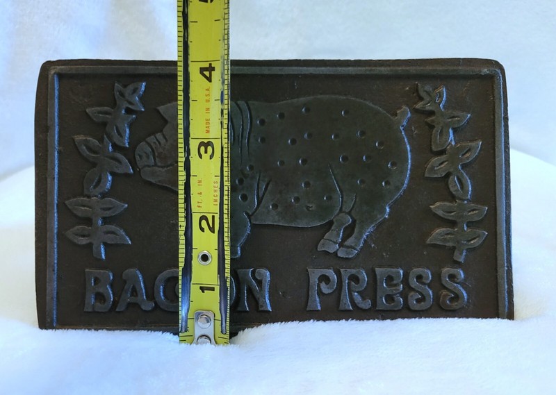 Bacon Press Cast Iron Grill Pressing Steak w/ Egg Breakfast Rounds Wood Handle gallery