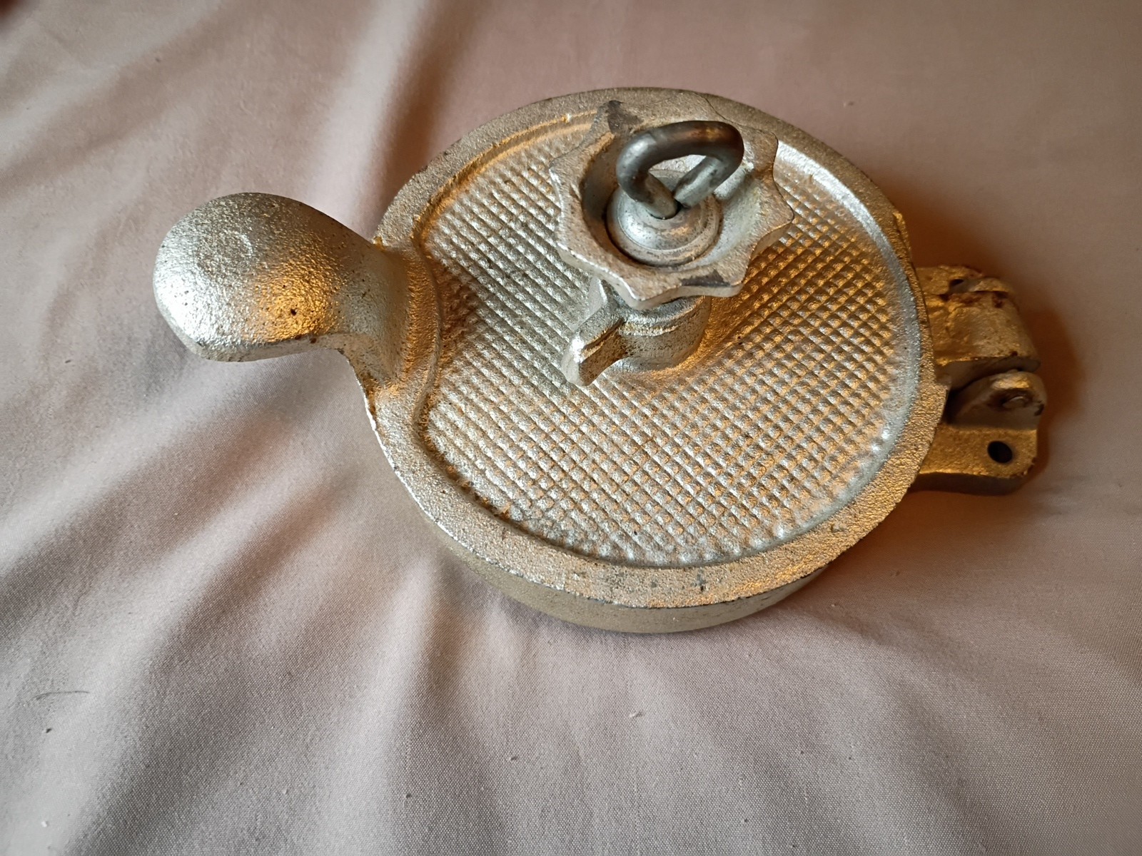 Pro-Grade Burger Press 4.5in. Nonstick Cast Aluminum Patty Maker Silver gallery