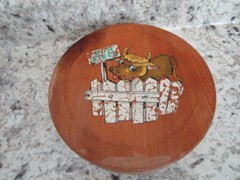 Vintage Wooden Hamburger Press Retro Kitchen Kitsch “Bum Steer” Motif 1940’s