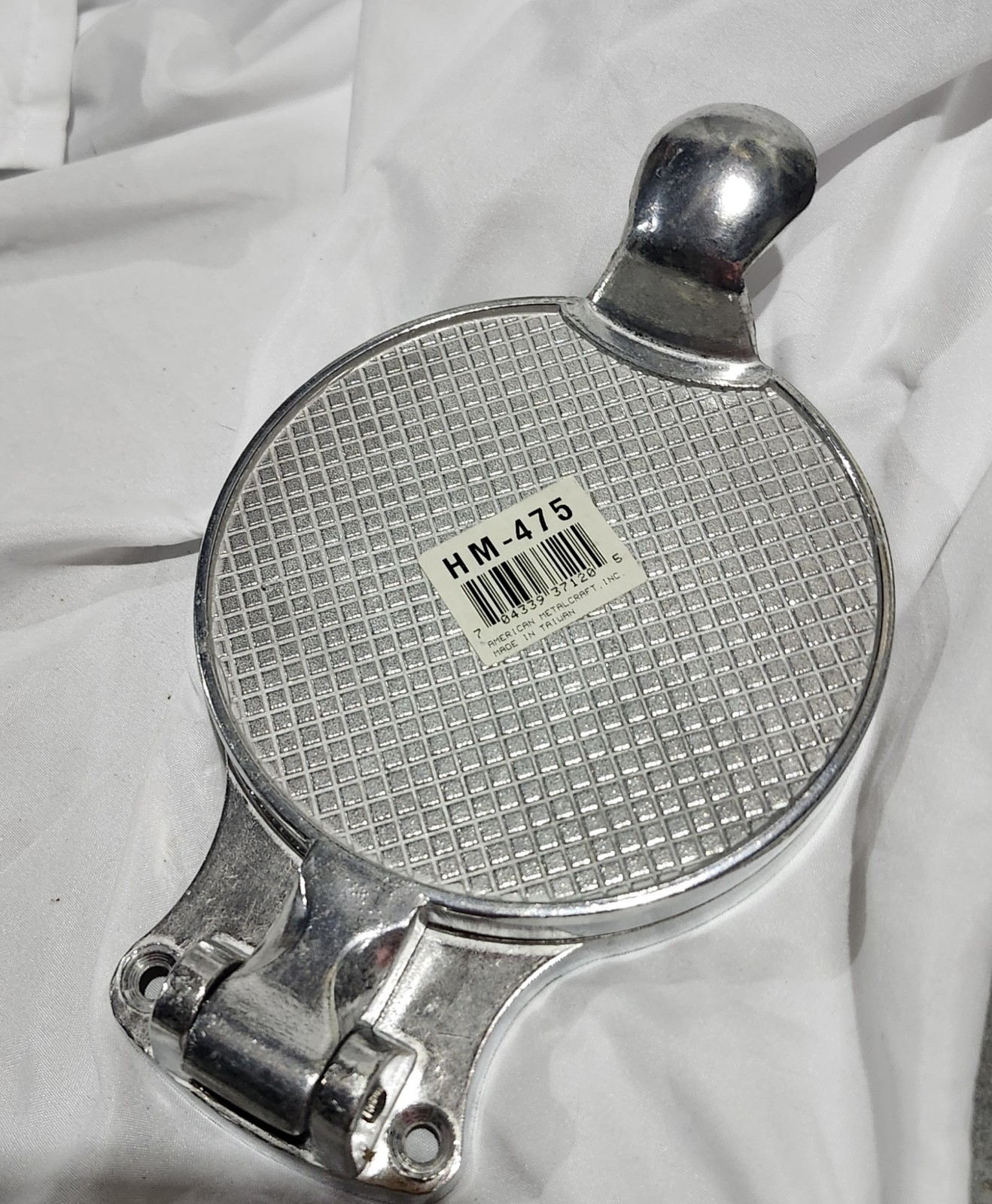American Metalcraft HM-475 Standard Hamburger Mold gallery