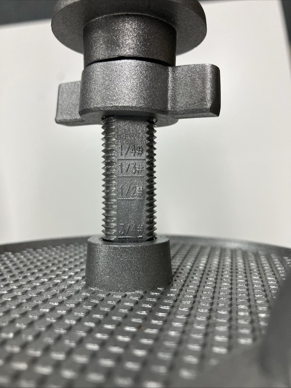 Cuisinart Cast Aluminum Adjustable Burger Press gallery
