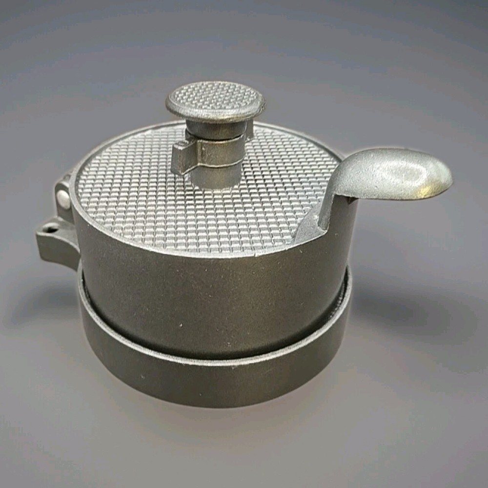 Single BURGER PRESS Made of Non-Stick Metal Adjustable Thickness 4.5" Diameter