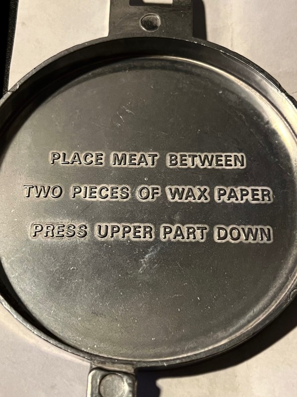 VINTAGE 1950's HAMBURGER Press Aluminum Ground MEAT Embossed CHEF ESTATE LOOK 🍔 gallery