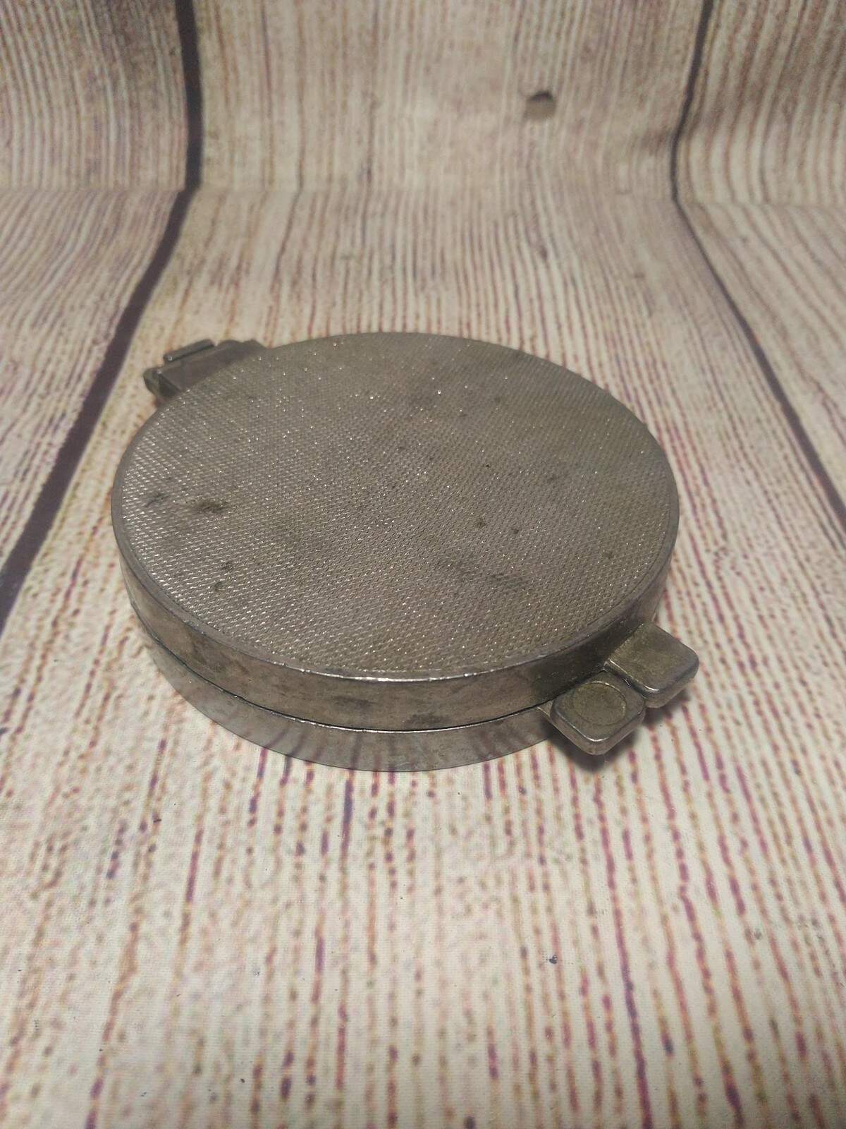 Vintage PROGRESSUS Meat Press Patty Maker 1968 gallery