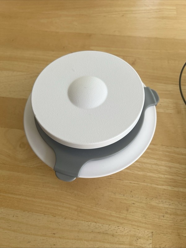 Pampered Chef Burger Slider Press # 1174 up to 1/2 lb Compact Dishwasher Safe gallery