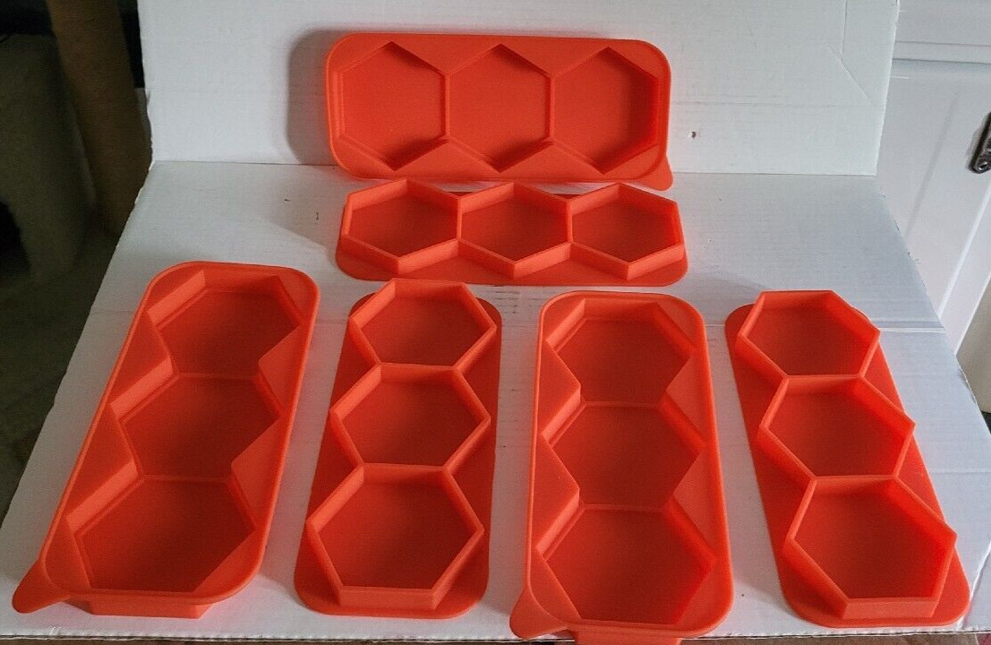 Set of 3 Silicone Hamburger Maker Storage 9 Molds Patties Camping Cookout Freeze gallery