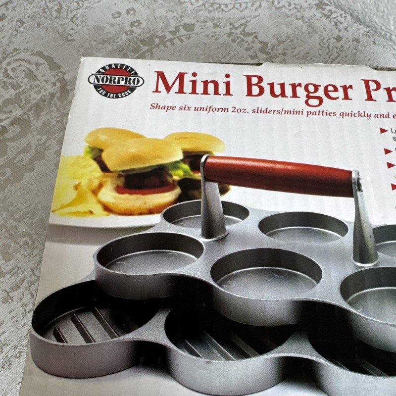 Norpro Mini Burger Press for 6-20oz Sliders, Non-Stick Aluminum gallery