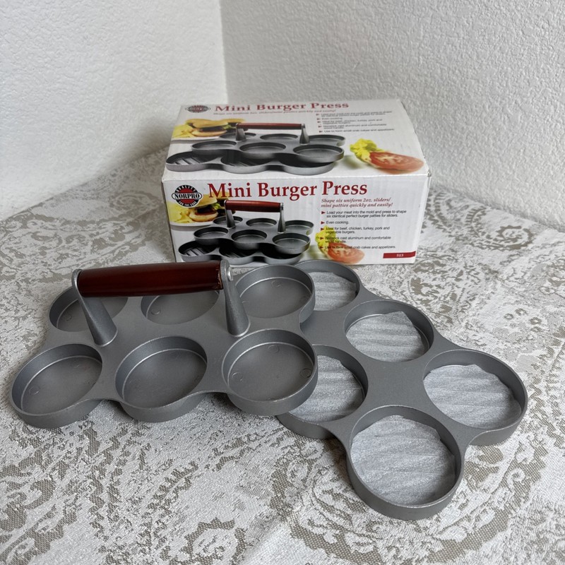 Norpro Mini Burger Press for 6-20oz Sliders, Non-Stick Aluminum gallery