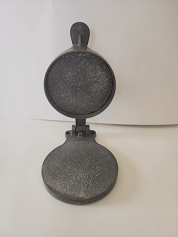 VTG HAMBURGER PRESS TURN DIAL SIZE INCH THICKNESS 4 5/8 " X 1 ... gallery
