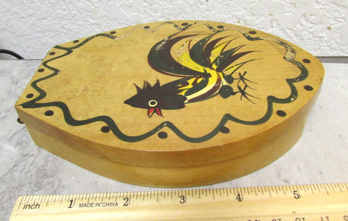 Vintage Wood Hamburger Press hand painted in Japan Woodpecker Woodware, kitchen gallery