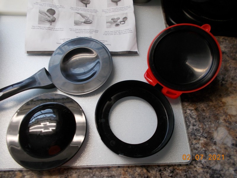 NIB Avon Fill N Grill Stuffed Burger Maker gallery