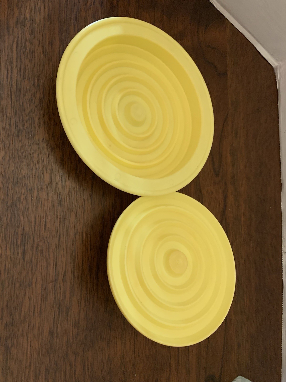 Vtg Robinson’s Burger Press Meat Tastee Rings Foley Alabama USA Yellow gallery