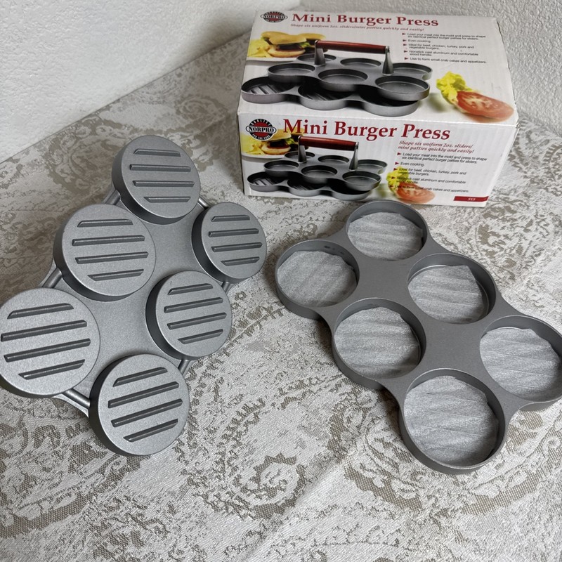 Norpro Mini Burger Press for 6-20oz Sliders, Non-Stick Aluminum gallery