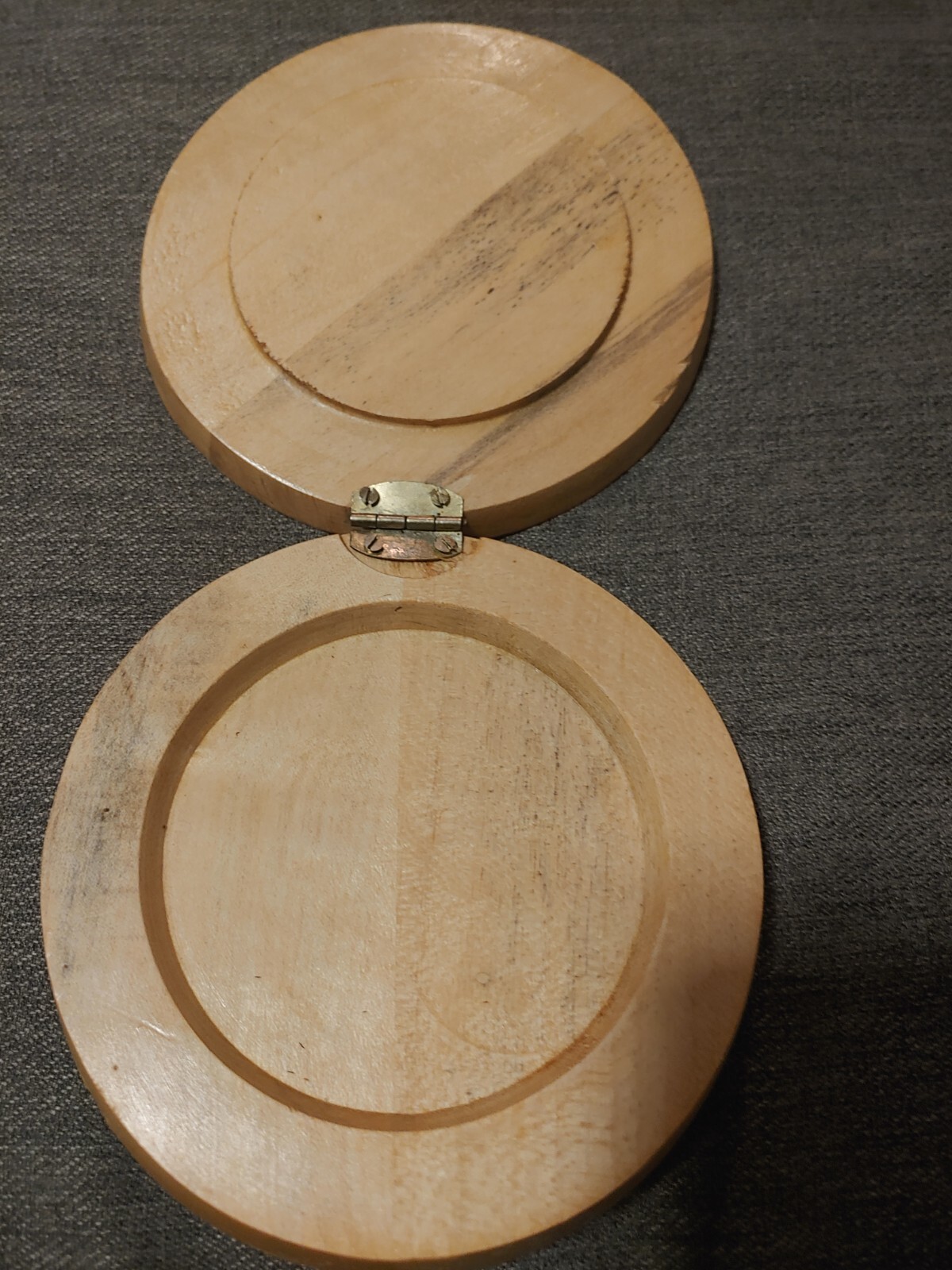 Vtg Hinged Rooster Hamburger Press gallery