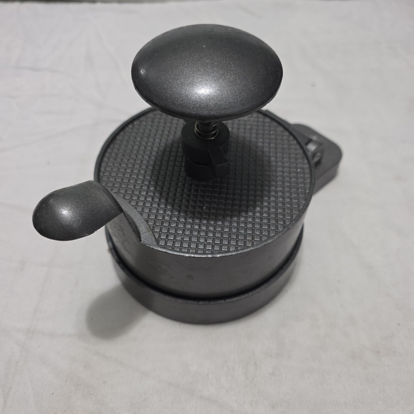 Single Hamburger Press Heavy Duty Cast Aluminum Patty Maker Adjustable Thickness gallery