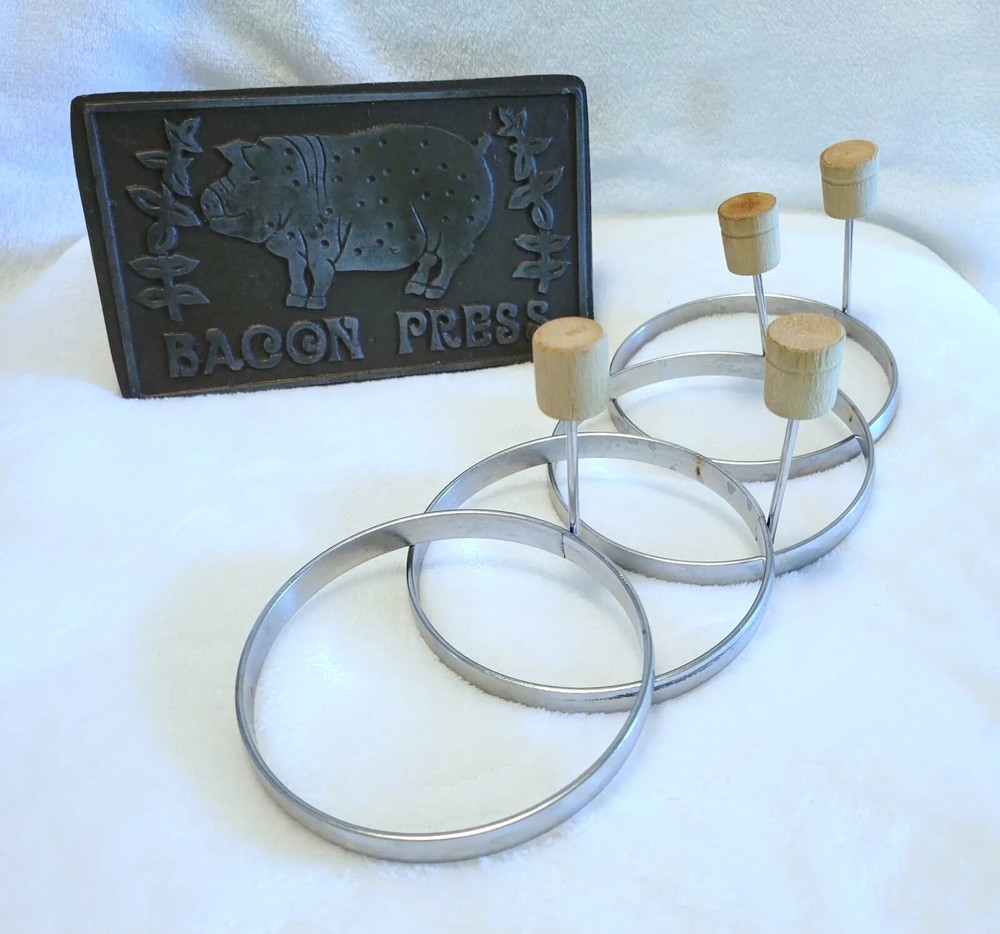 Bacon Press Cast Iron Grill Pressing Steak w/ Egg Breakfast Rounds Wood Handle